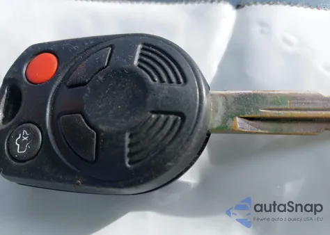 2011 Ford Fusion Hybrid from USA, damaged, VIN 3FADP0L32BR215231